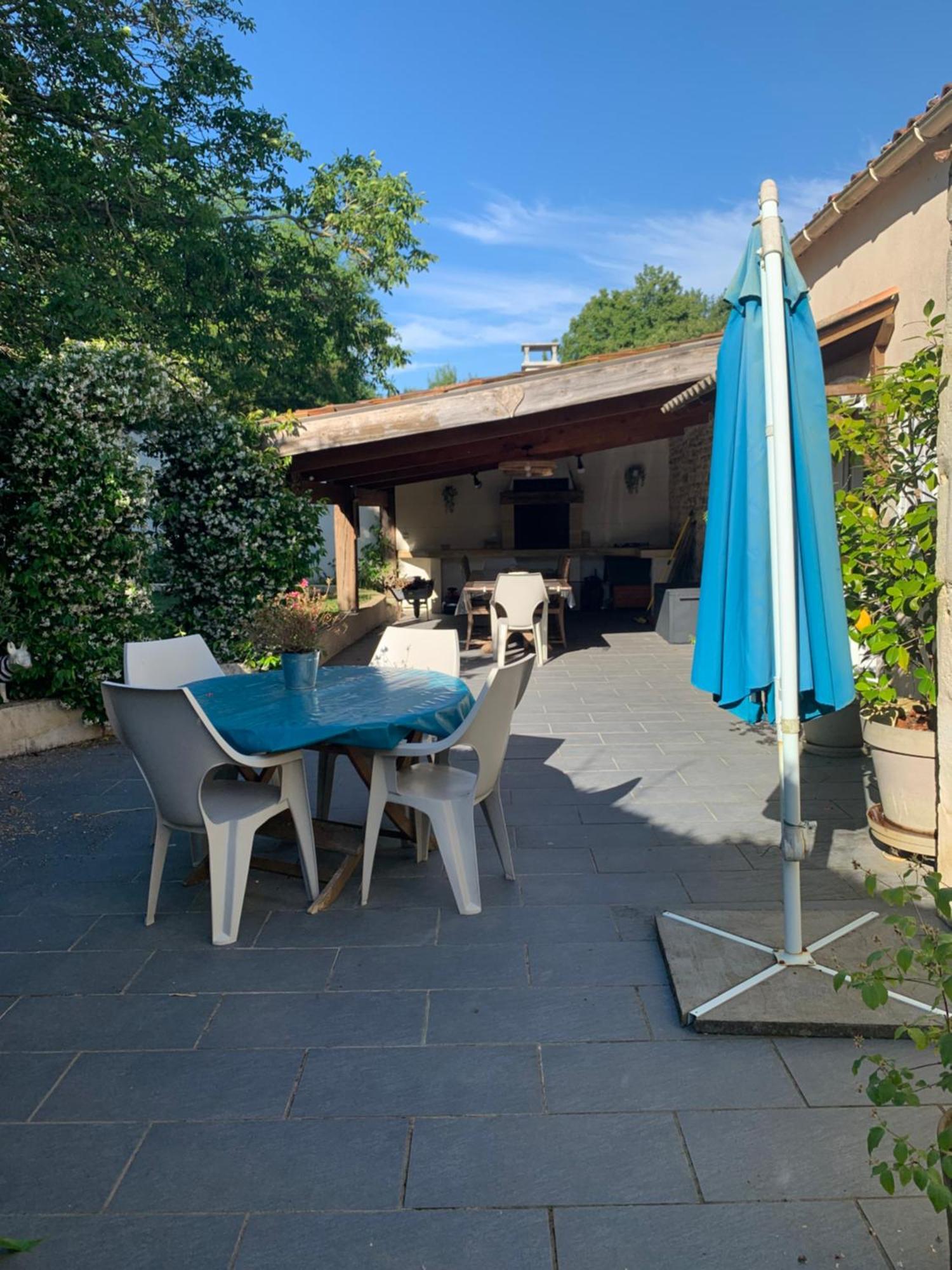 Les 5 Timbres Villa Montpellier-de-Médillan Екстериор снимка